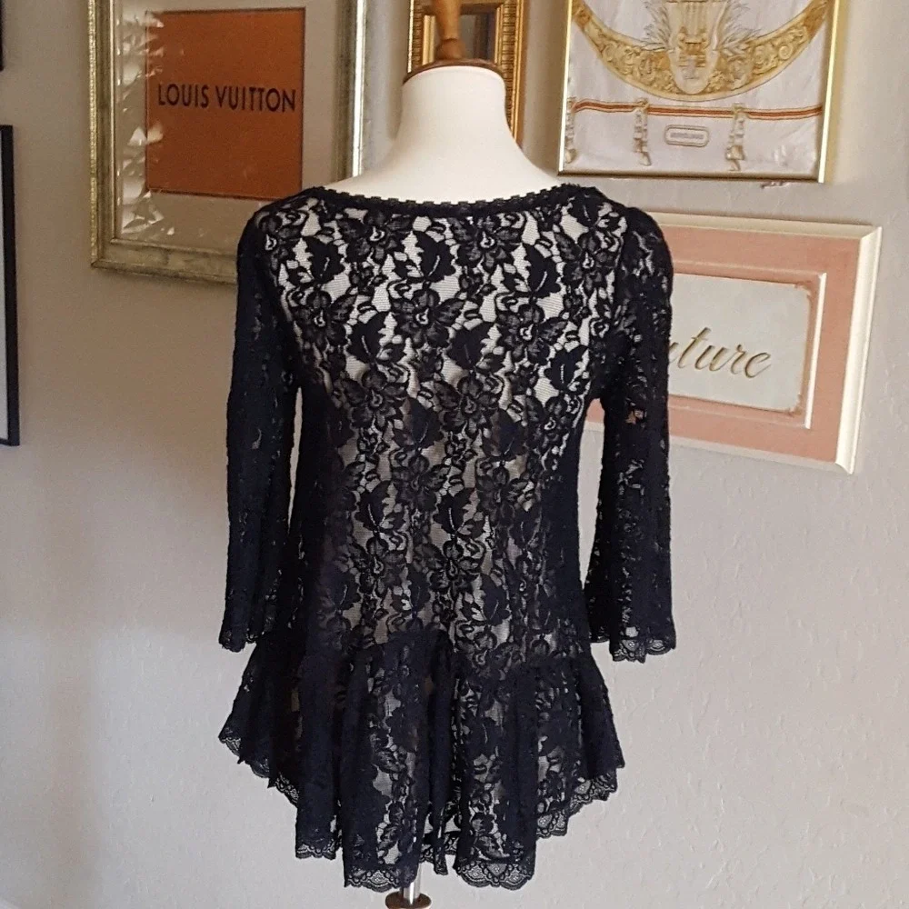 Free People Black Lace Bell Sleeve Blouse‎ Top Size Small Boho Festival
